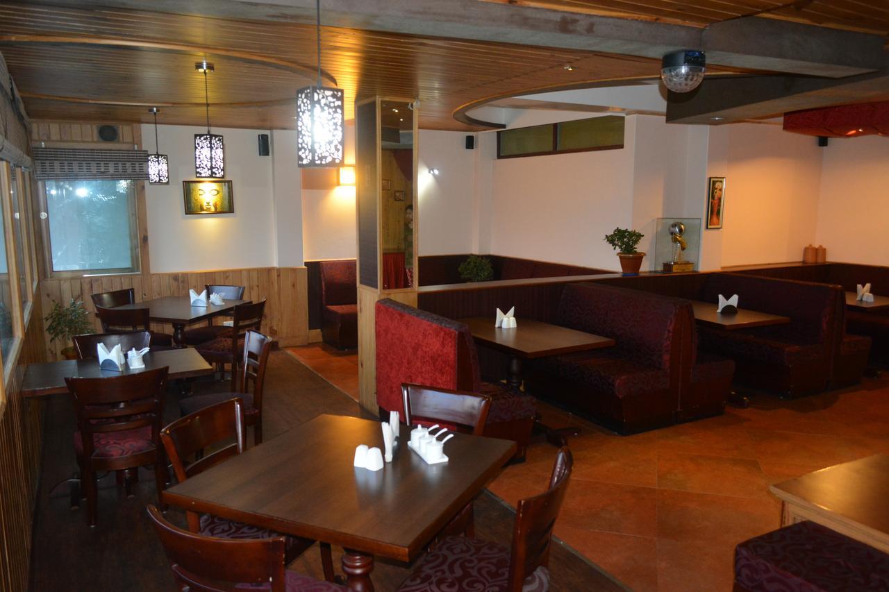 Juniper Residency Hotel Namchi Buitenkant foto