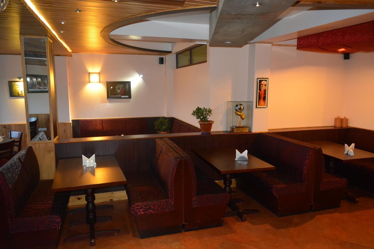Juniper Residency Hotel Namchi Buitenkant foto